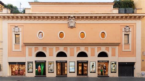 Louis Vuitton Roma Etoile Store in Roma, ITALY 